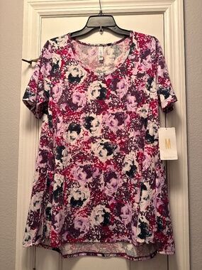 Lularoe shirt disney